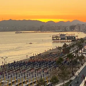 Apartmanhotel Wave Beachfront, Durrës